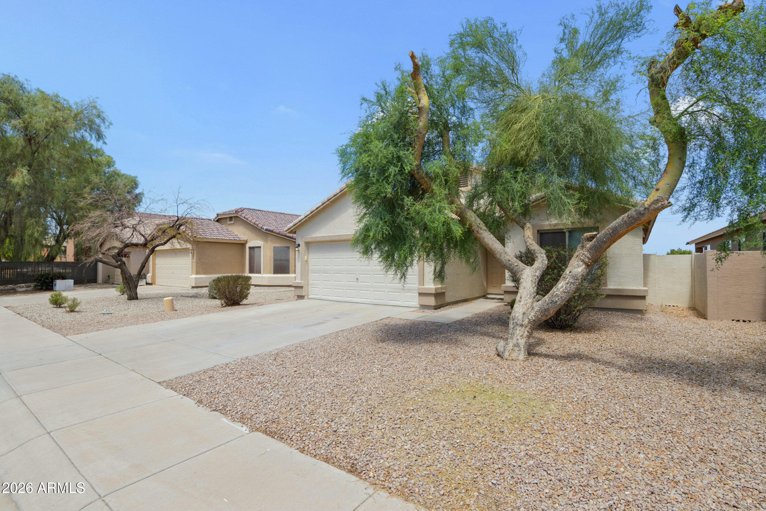 45618 West Sheridan Road Maricopa, AZ 85139 - Photo 3 of 59 3_img_8460