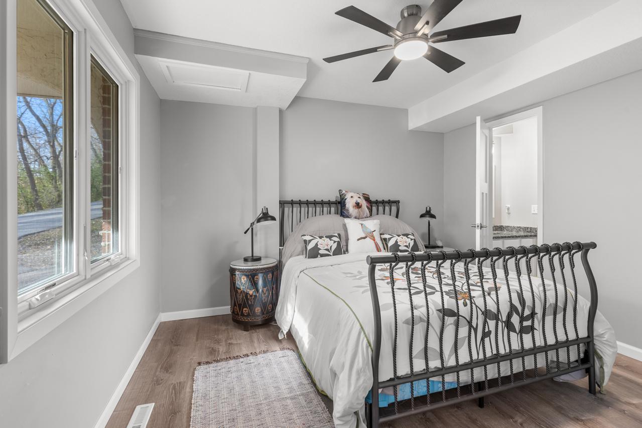 3115 County Road 101 Minnetonka, MN 55391 - Photo 23 of 33