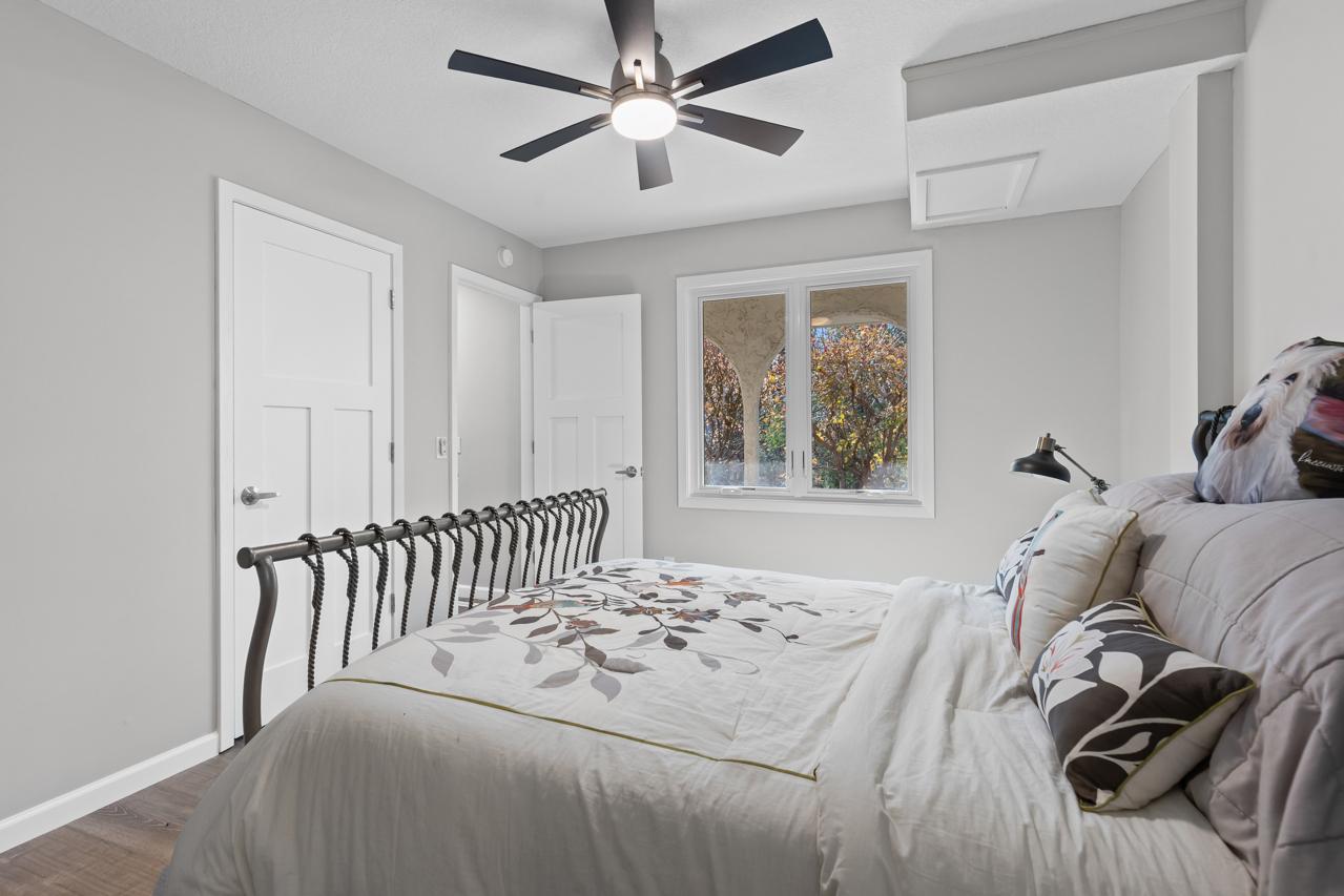 3115 County Road 101 Minnetonka, MN 55391 - Photo 24 of 33