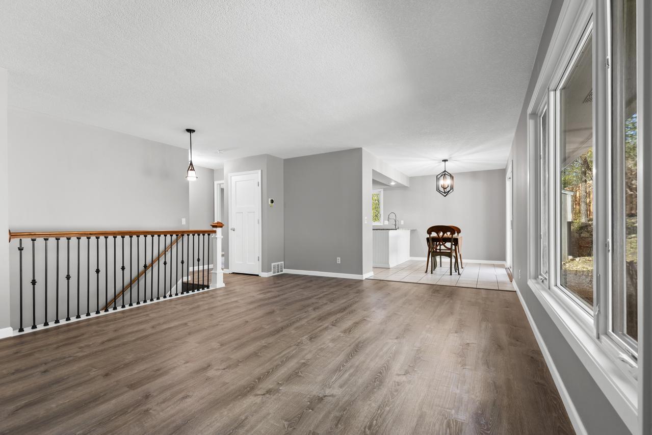 3115 County Road 101 Minnetonka, MN 55391 - Photo 4 of 33