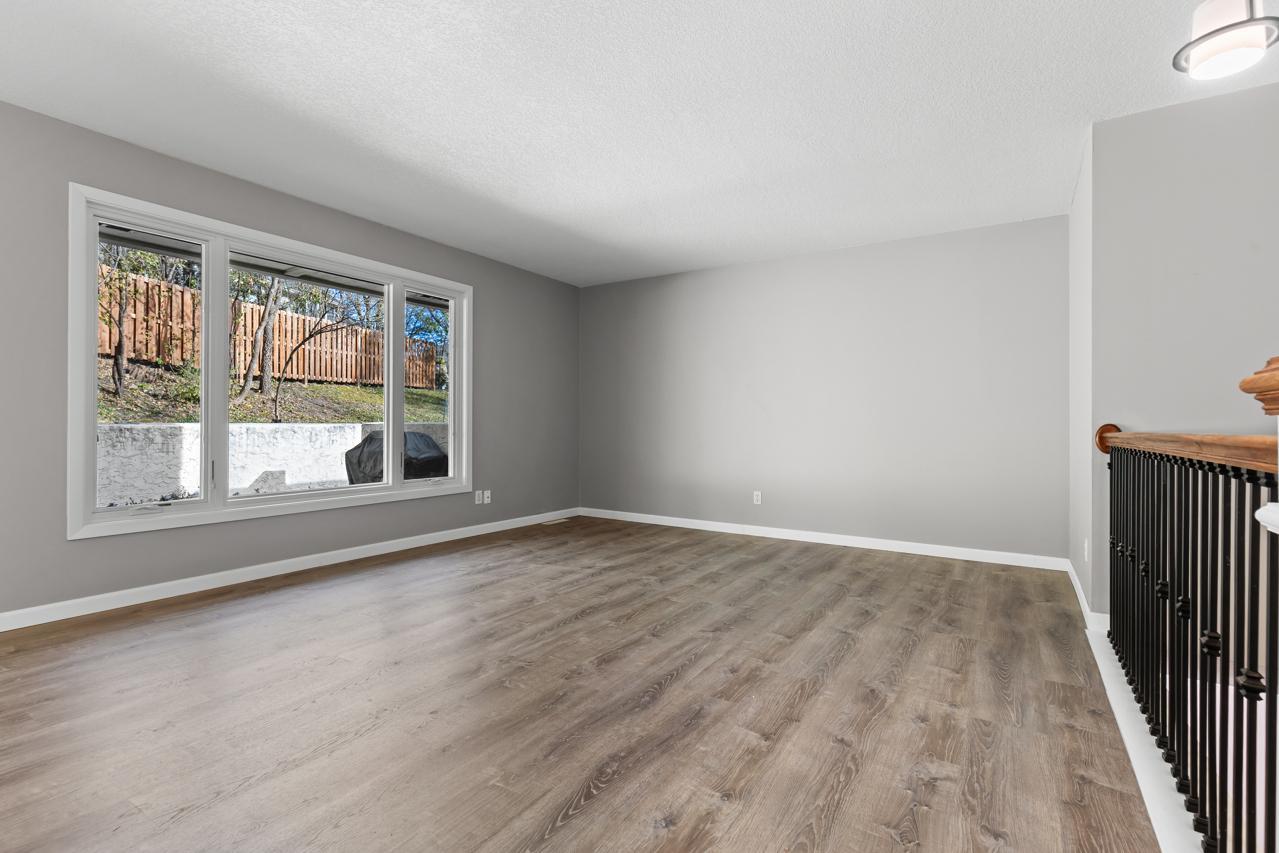 3115 County Road 101 Minnetonka, MN 55391 - Photo 6 of 33