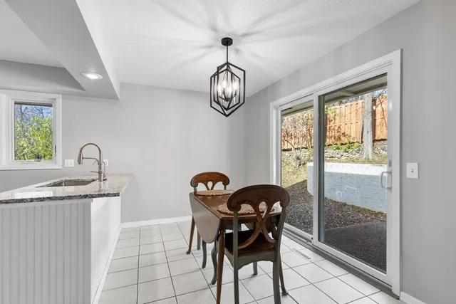 $795,000 | 3115 County Road 101, Minnetonka, MN 55391