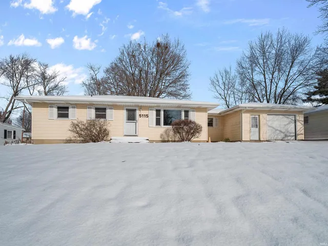 $189,900 | 5115 Sunnybrook Drive, Fort Wayne, IN 46835