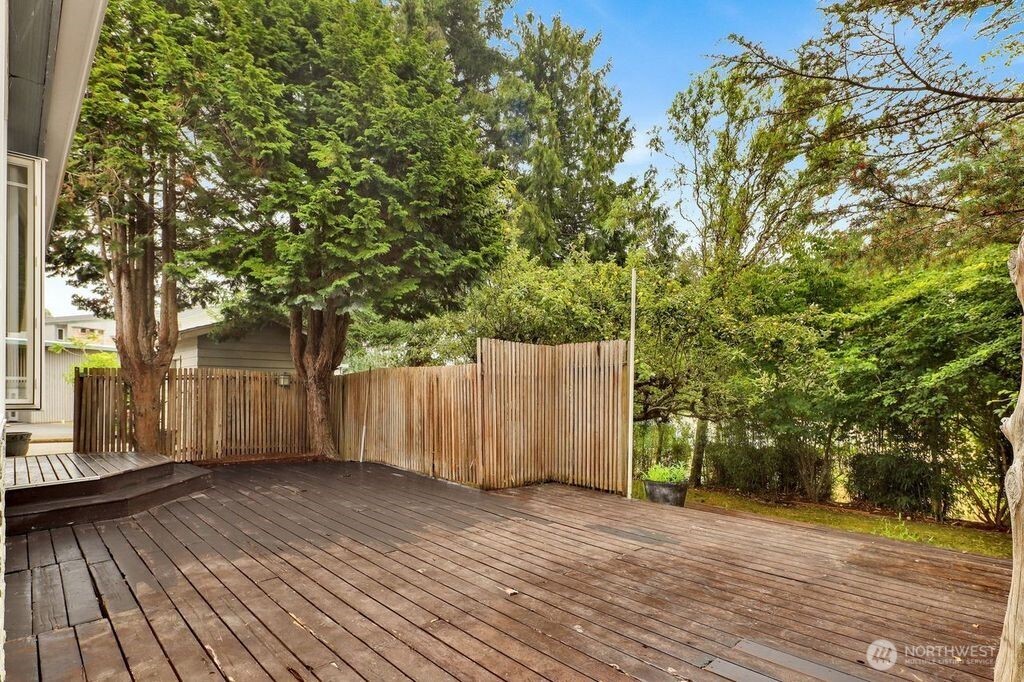 2817 McLeod Road Bellingham, WA 98225 - Photo 35 of 39 Gallery Image 35