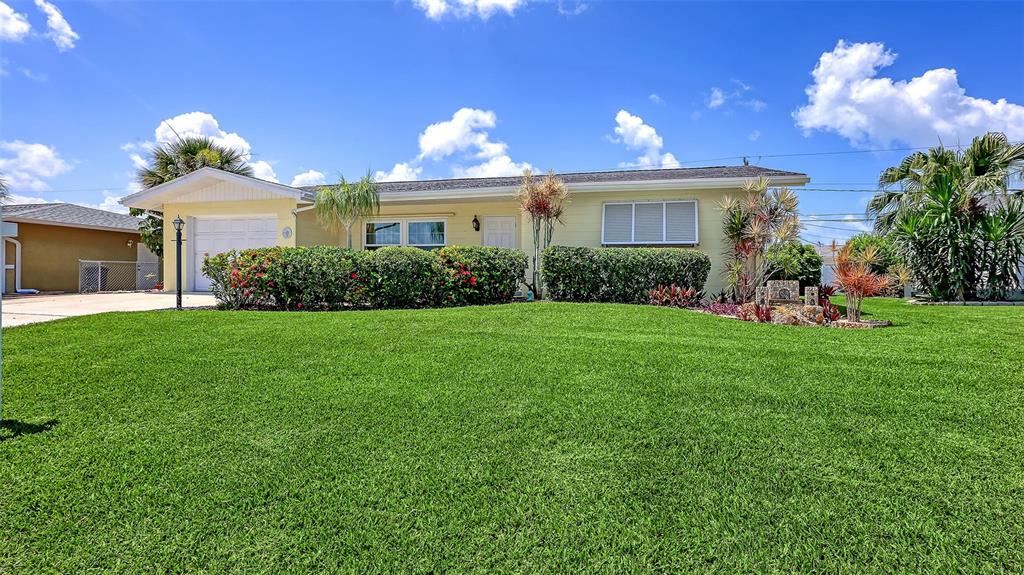 524 Glen Oak Road Venice, FL 34293 - Photo 1 of 34