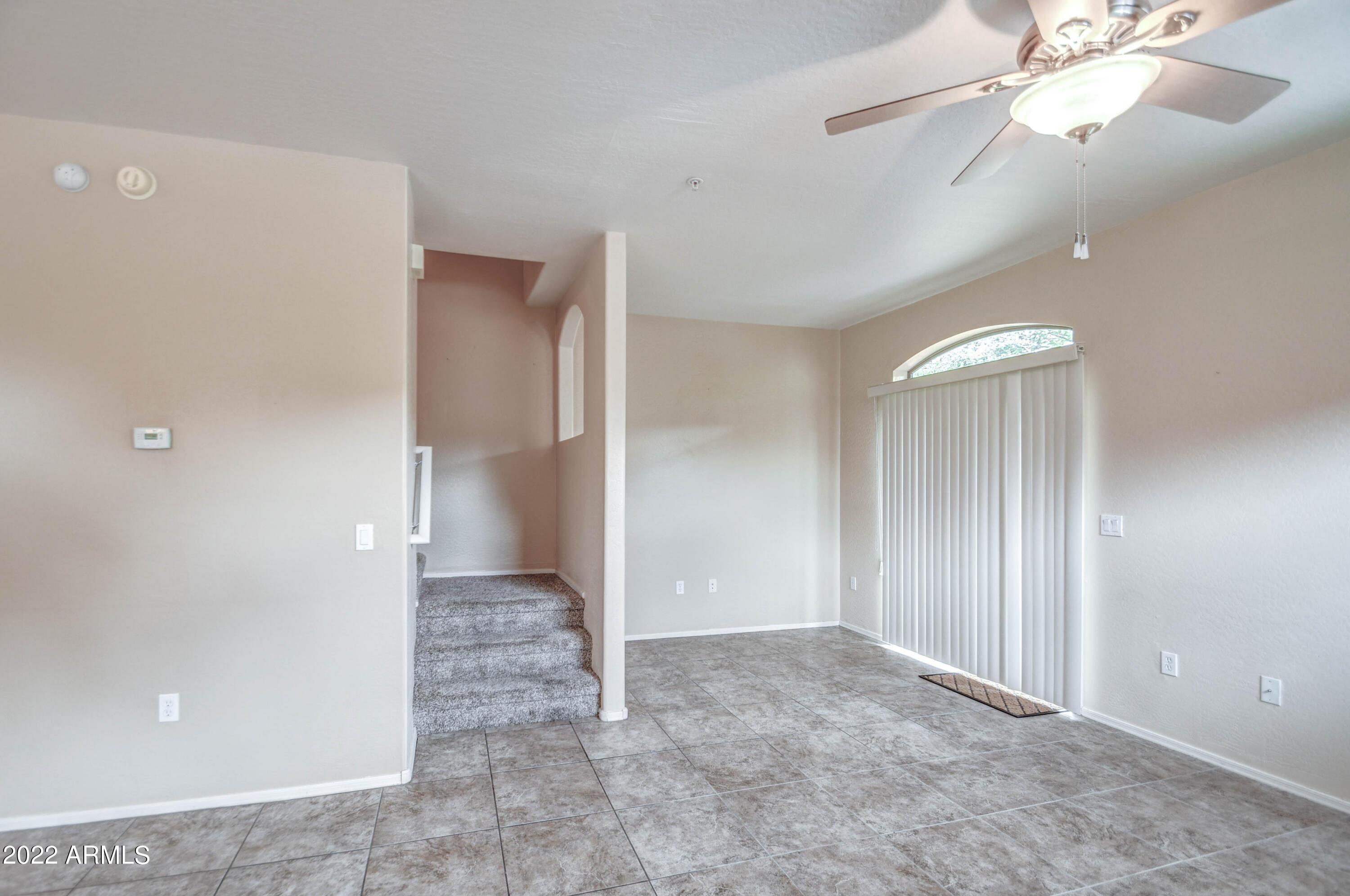 2150 East Bell Road, Unit 1121 Phoenix, AZ 85022 - Photo 13 of 34 ENTRY 2