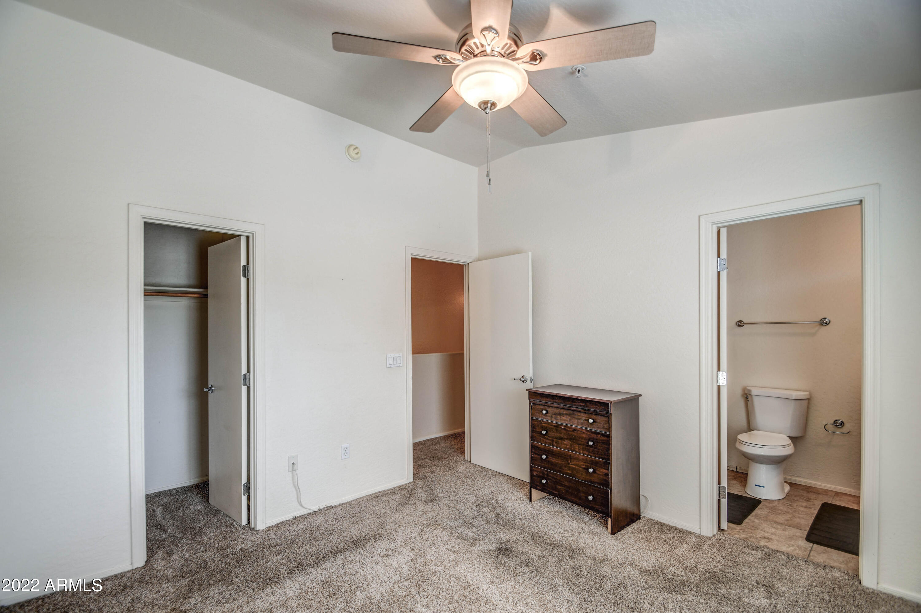 2150 East Bell Road, Unit 1121 Phoenix, AZ 85022 - Photo 27 of 34 JR MASTER 2