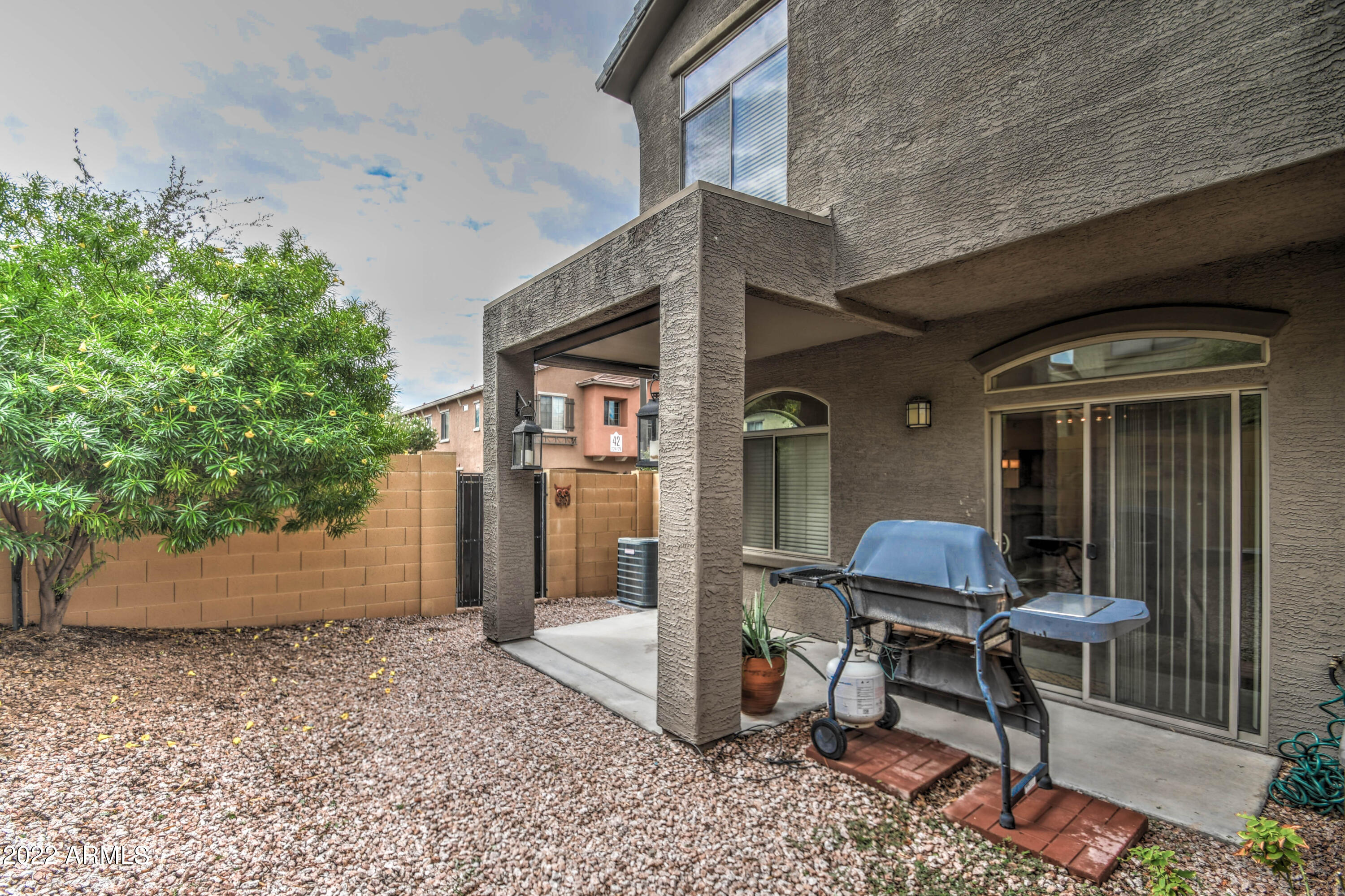 2150 East Bell Road, Unit 1121 Phoenix, AZ 85022 - Photo 6 of 34 Backyard