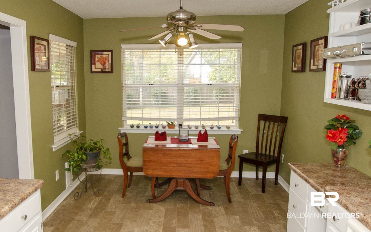 2804 Brookside Drive Mobile, AL 36693 - Photo 13 of 27 Breakfast Area