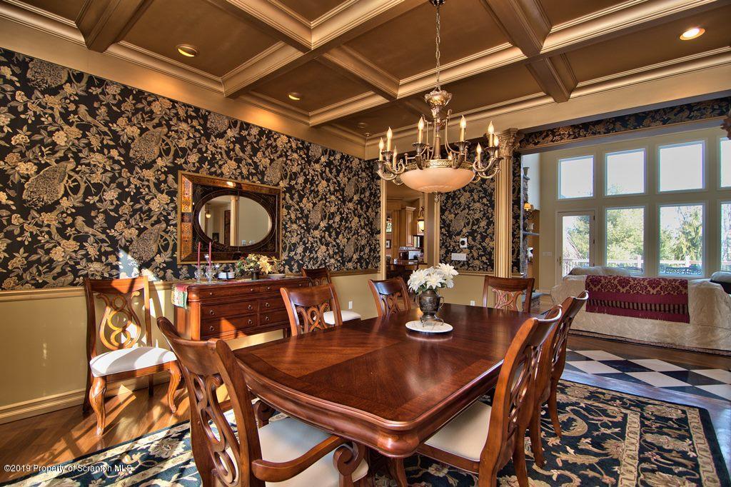 815 Parkview Road Moscow, PA 18444 - Photo 17 of 140 Gallery Image 17