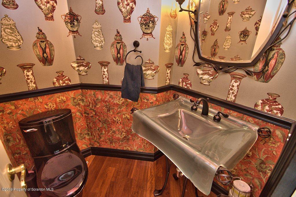 815 Parkview Road Moscow, PA 18444 - Photo 24 of 140 Gallery Image 24