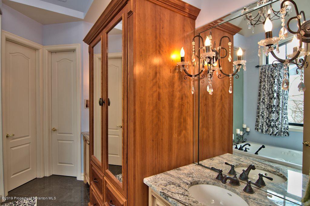 815 Parkview Road Moscow, PA 18444 - Photo 55 of 140 Gallery Image 55