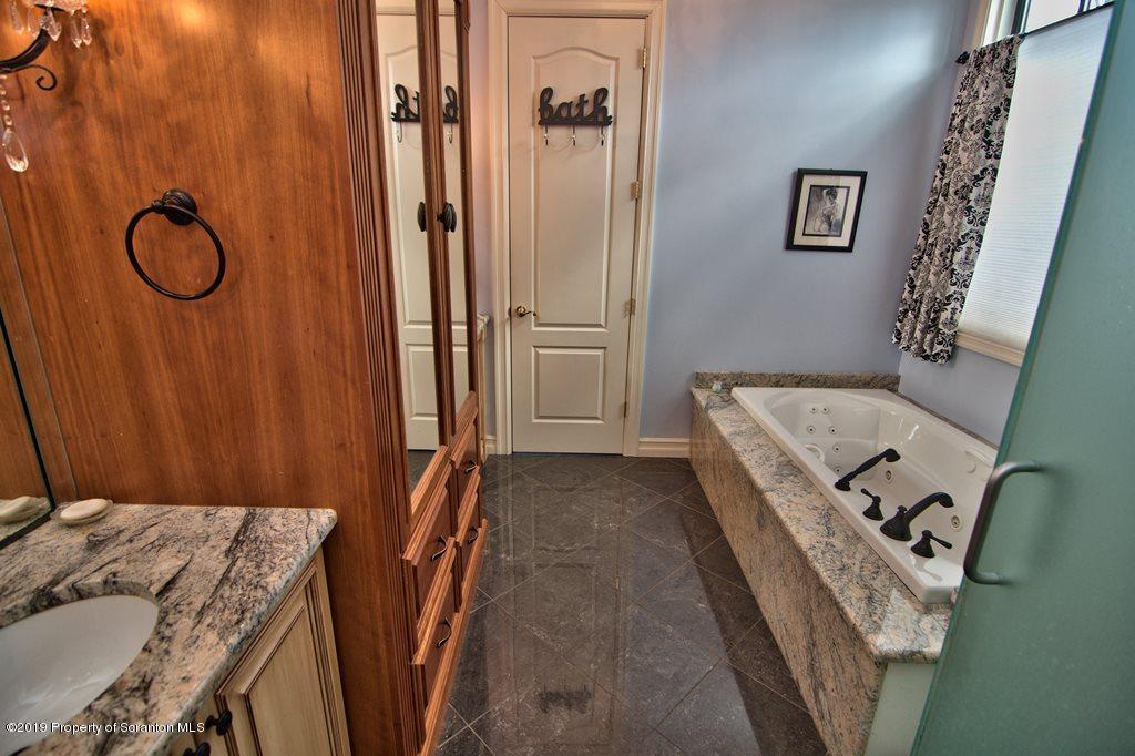 815 Parkview Road Moscow, PA 18444 - Photo 61 of 140 Gallery Image 61
