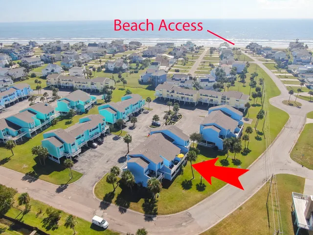 $2,200 | 103 Jean Lafitte Cove, Galveston, TX 77554