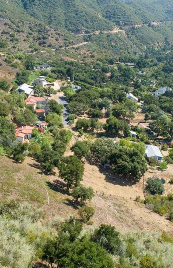1433 Tunnel Road Santa Barbara, CA 93105 - Photo 2 of 8 20201226184252700974000000-o
