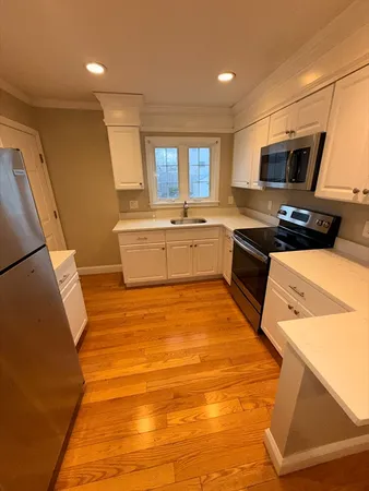 $2,600 | 132 Greene Street, Unit 2, Quincy, MA 02170