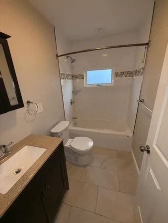 $2,600 | 132 Greene Street, Unit 2, Quincy, MA 02170