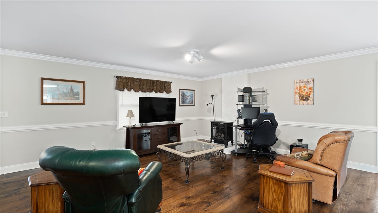 433 West Finger Street Landrum, SC 29356 - Photo 14 of 26