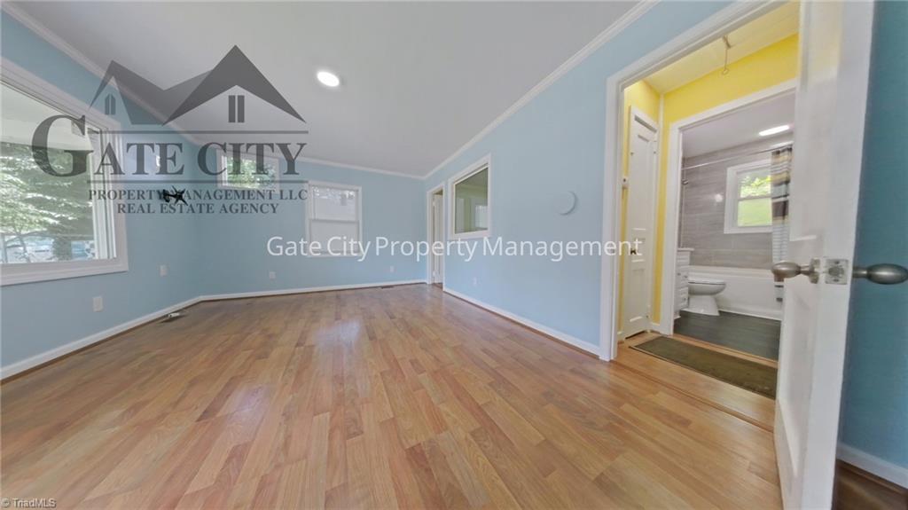 616 Hedrick Avenue High Point, NC 27262 - Photo 3 of 9