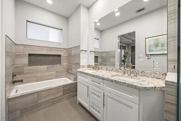 $539,000 | 1520 Malone Street, Houston, TX 77007