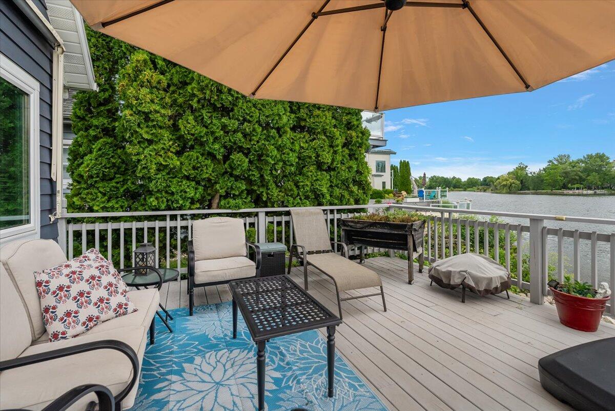 2201 Riverside Pointe Drive St. Joseph, MI 49085 - Photo 24 of 35 24-2201 Riverside Pointe Dr-9