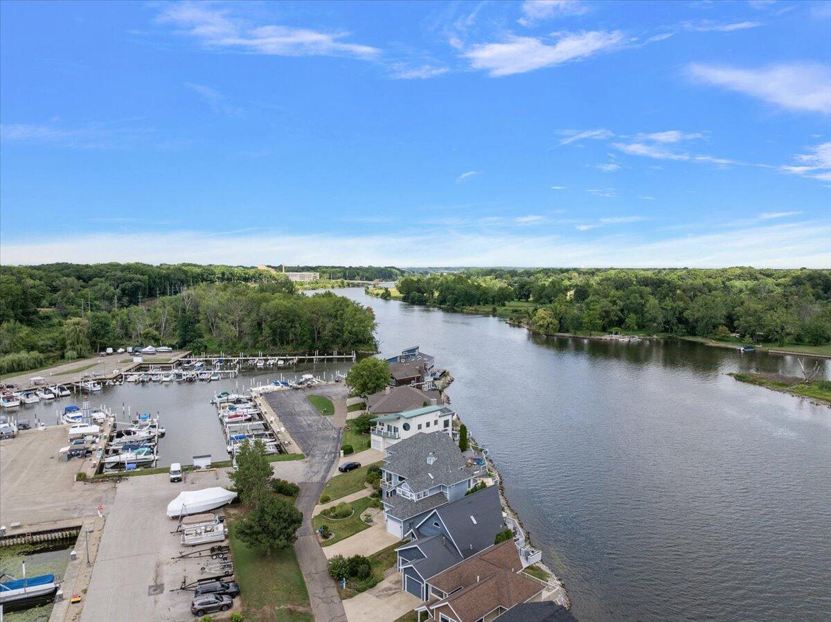 2201 Riverside Pointe Drive St. Joseph, MI 49085 - Photo 29 of 35 29-2201 Riverside Pointe Dr-22