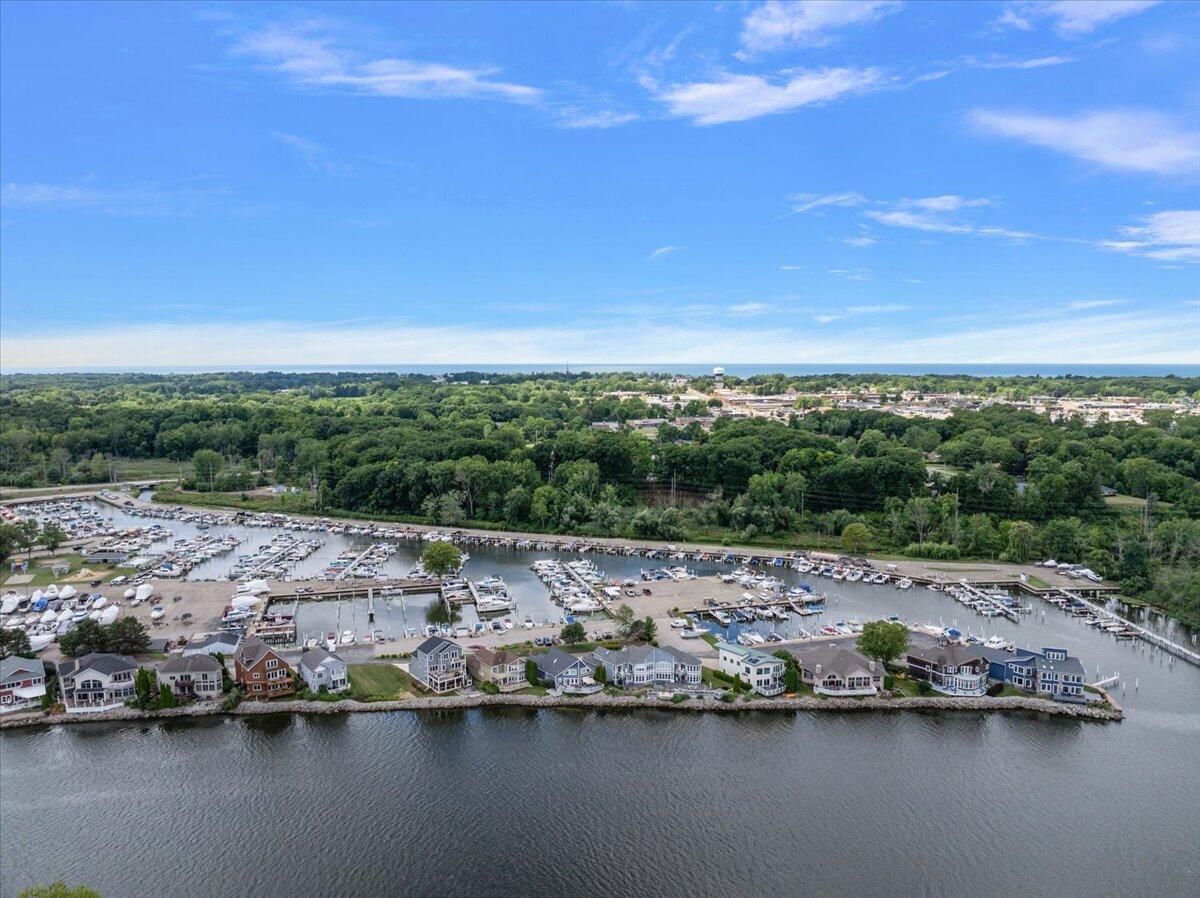 2201 Riverside Pointe Drive St. Joseph, MI 49085 - Photo 31 of 35 31-2201 Riverside Pointe Dr-25
