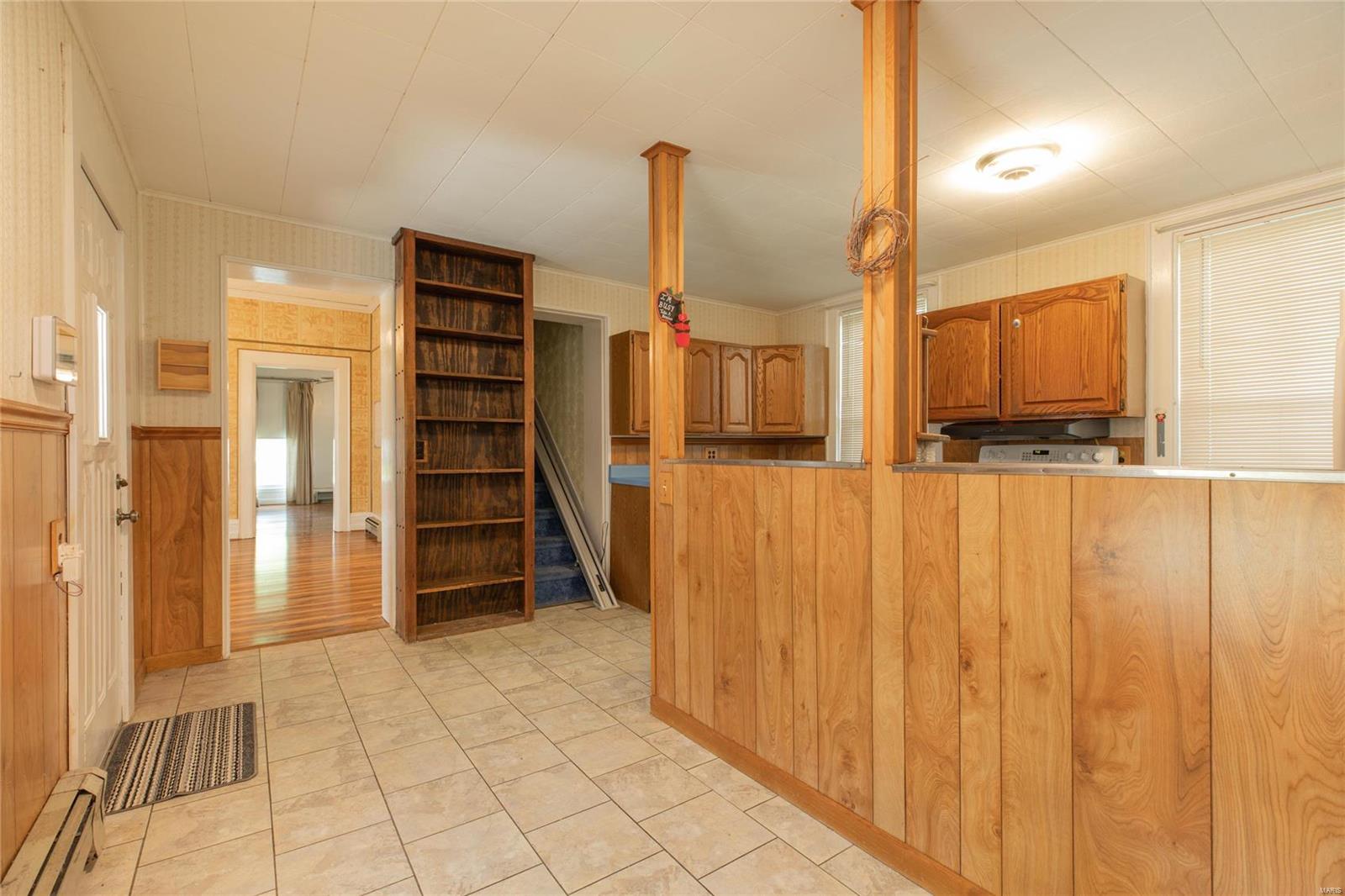 214 Fourth Street Carrollton, IL 62016 - Photo 22 of 38