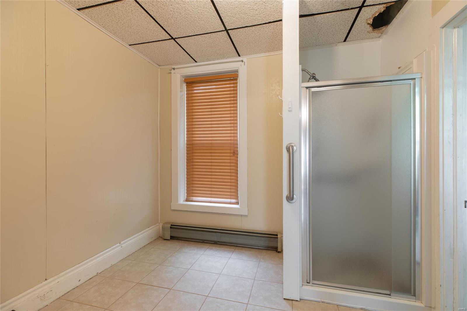 214 Fourth Street Carrollton, IL 62016 - Photo 28 of 38