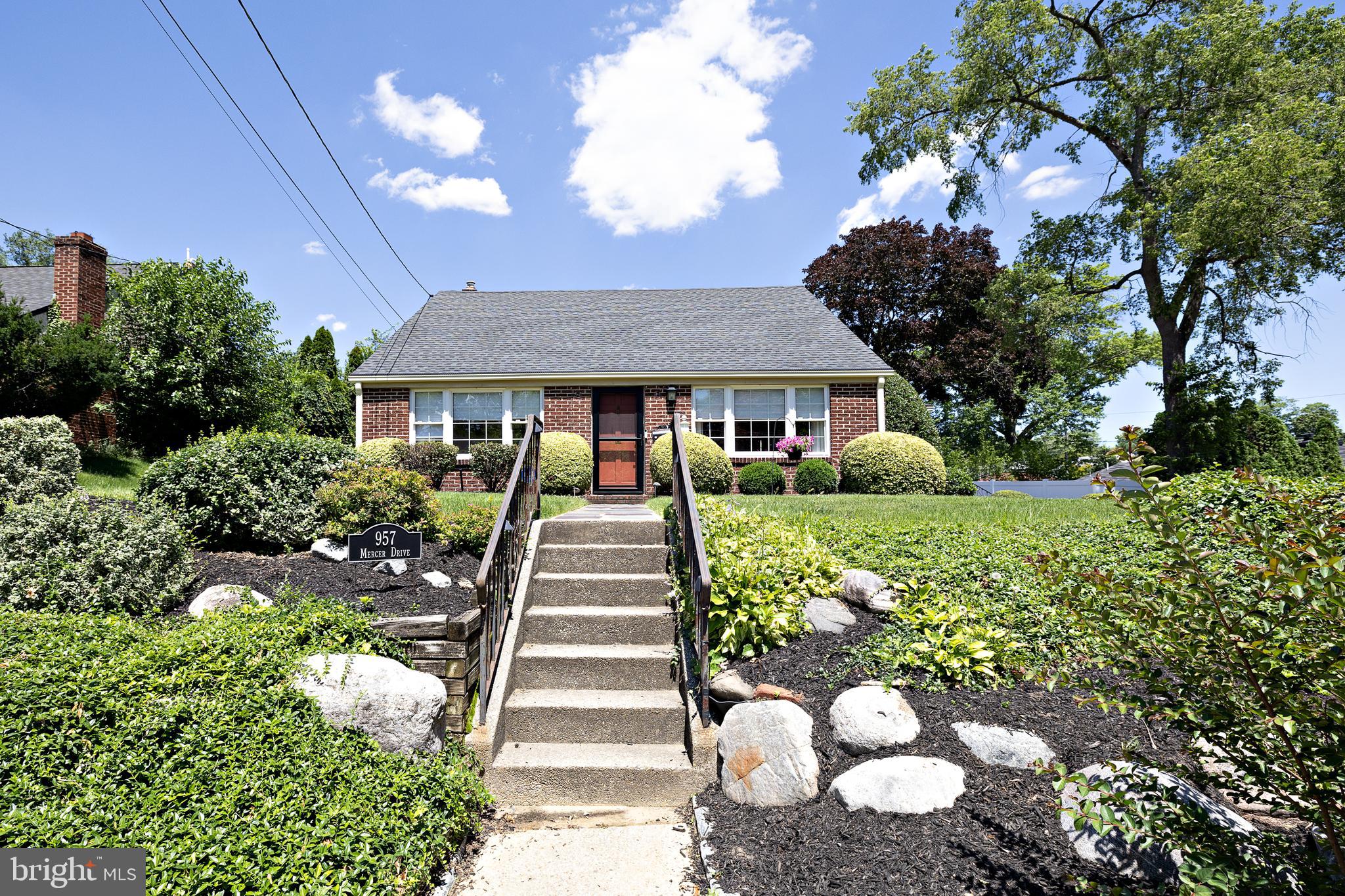 957 Mercer Drive Haddonfield, NJ 08033 - Photo 2 of 60