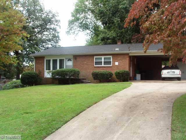 708 Summit Road High Point, NC 27265 - Photo 1 of 13 Exterior Front.