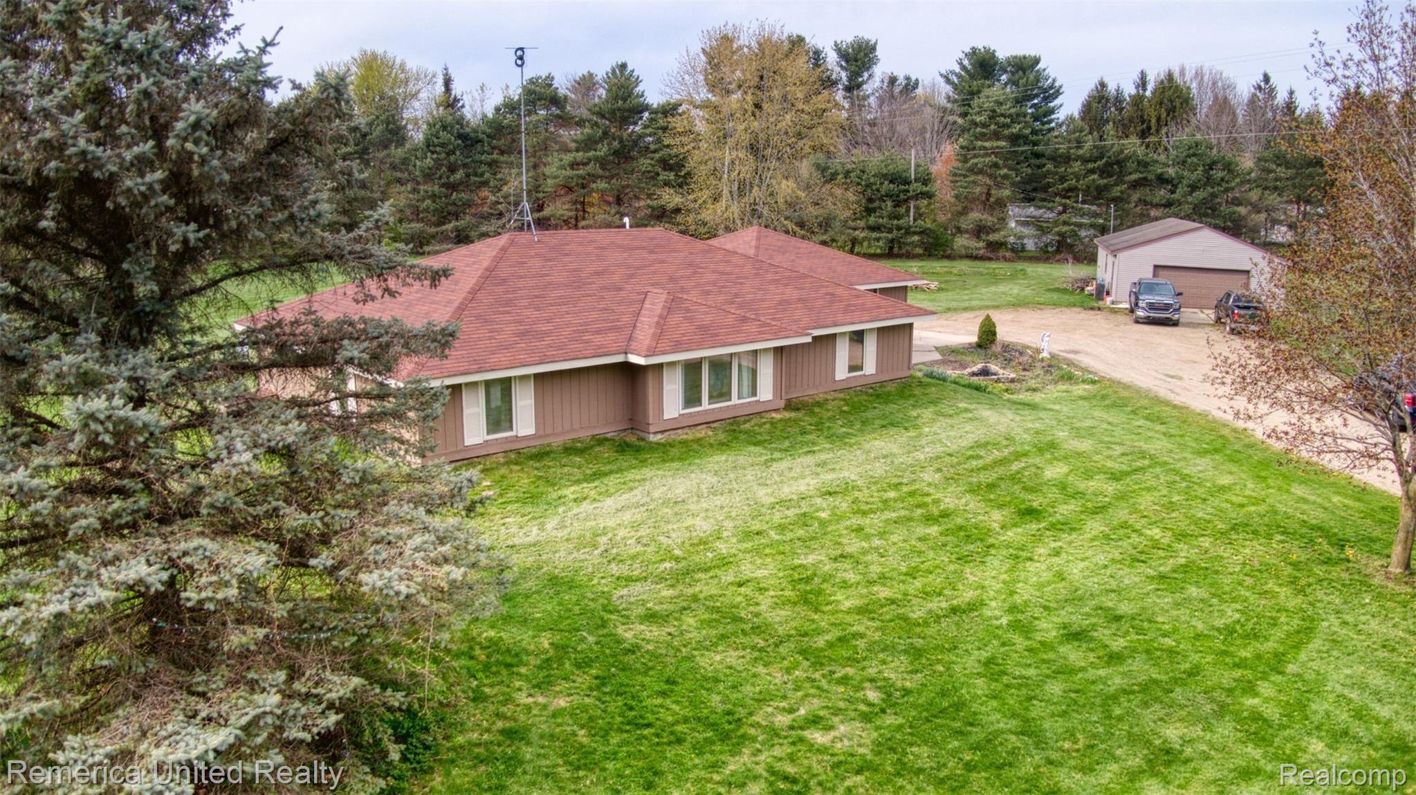 4687 Lansing Road Bancroft, MI 48414 - Photo 3 of 28 1front.jpg