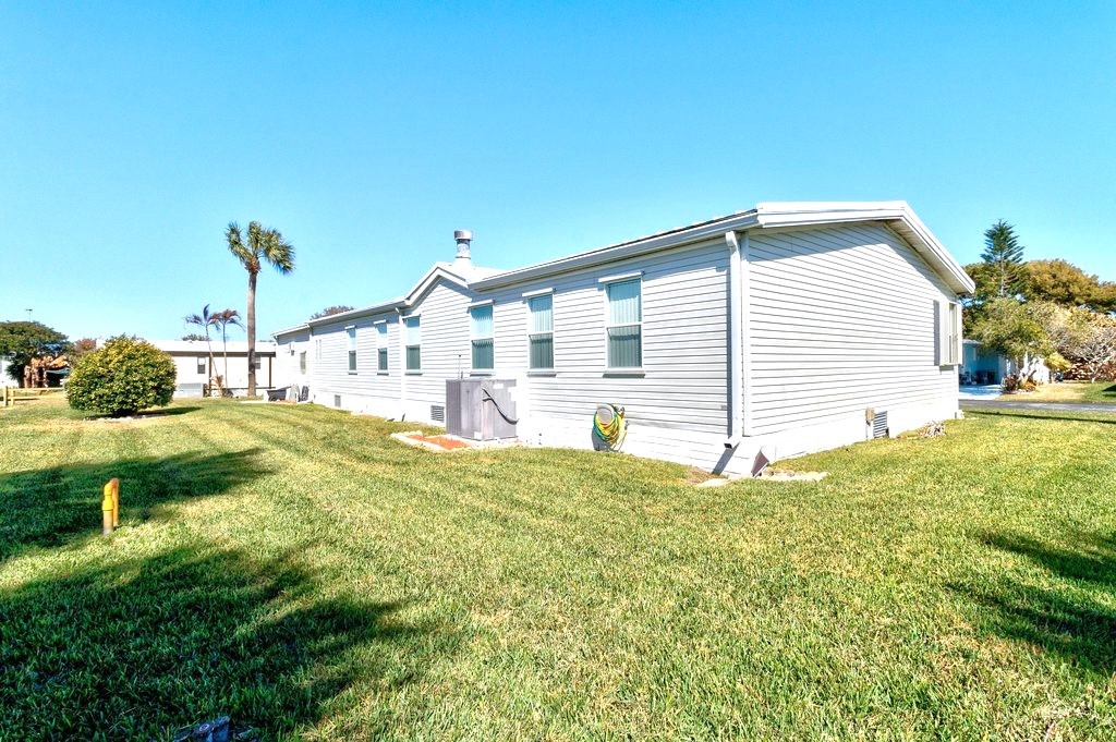7564 Boxelder Road Micco, FL 32976 - Photo 5 of 36