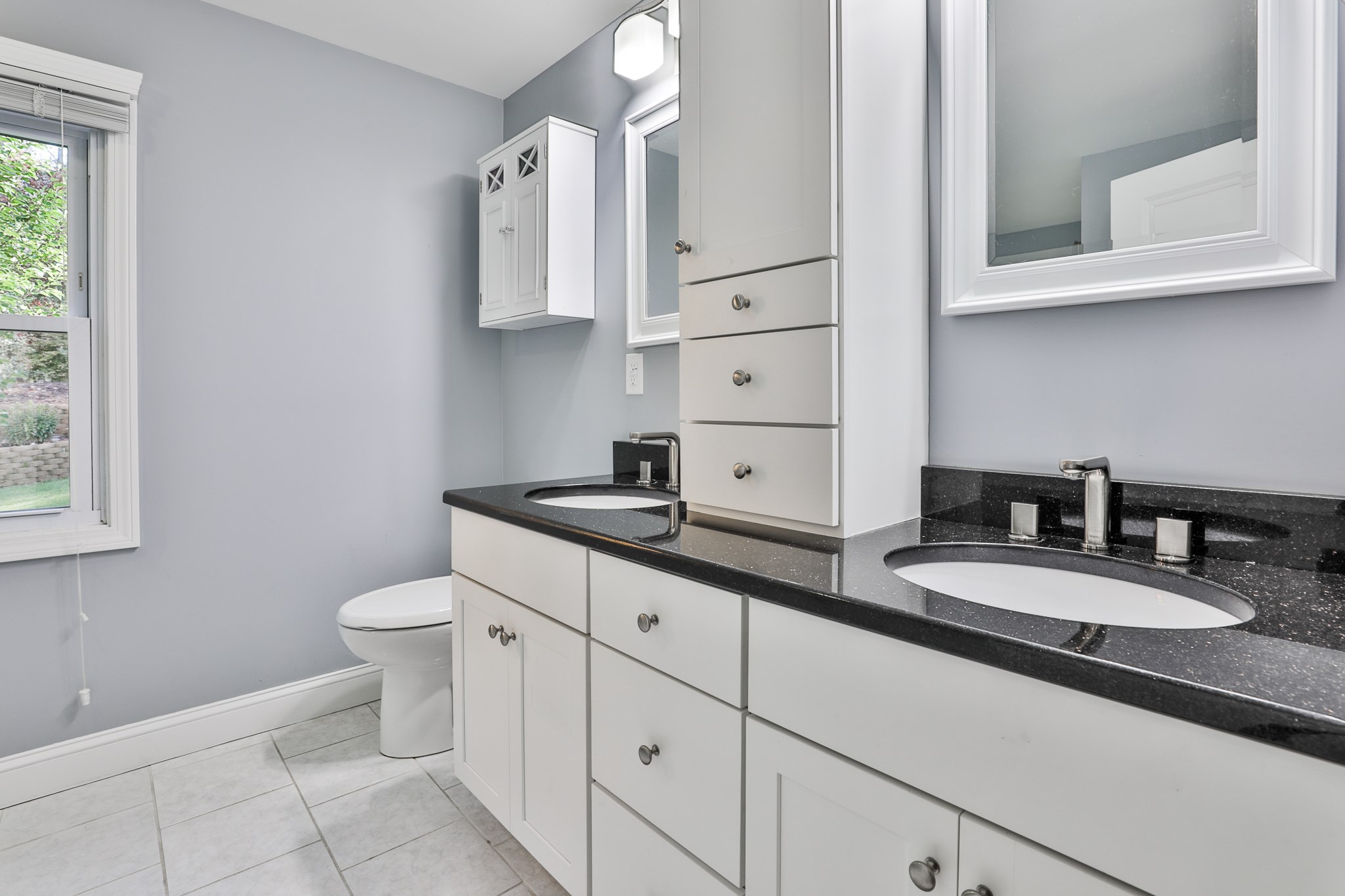 47 Wethersfield Road Nashua, NH 03062 - Photo 23 of 38