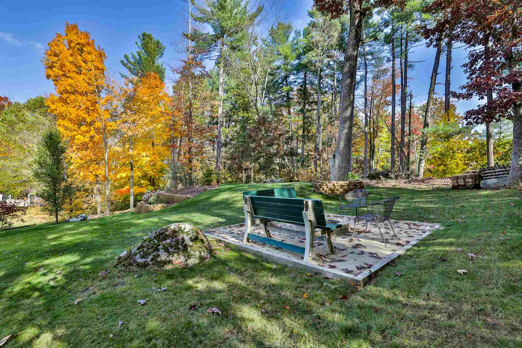 47 Wethersfield Road Nashua, NH 03062 - Photo 8 of 38