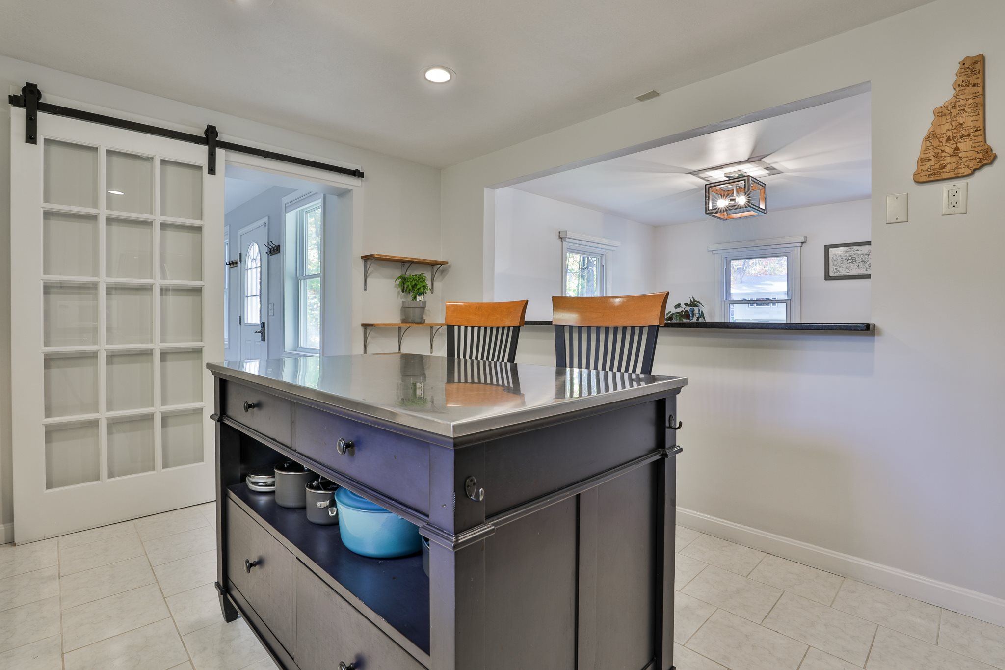 47 Wethersfield Road Nashua, NH 03062 - Photo 10 of 38