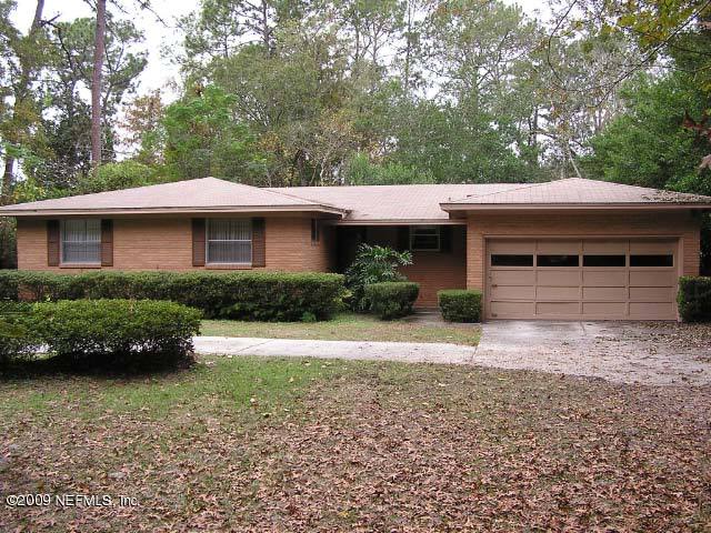 5174 Eulace Road Jacksonville, FL 32210 - Photo 2 of 17 Front of house