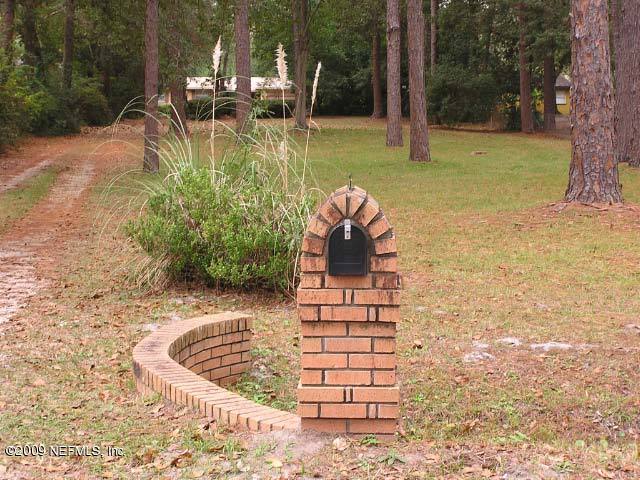 5174 Eulace Road Jacksonville, FL 32210 - Photo 4 of 17 View of house from road