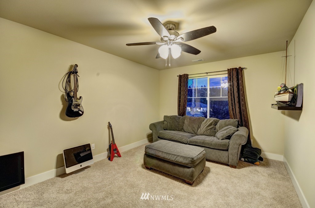 4918 Southeast 2nd Place Renton, WA 98059 - Photo 14 of 21