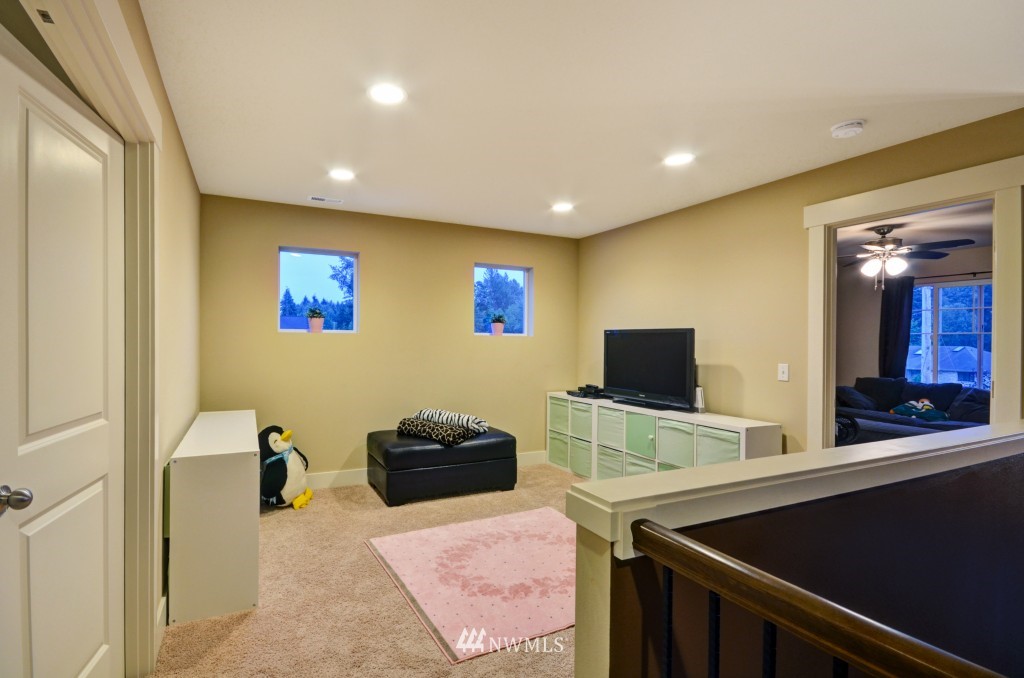 4918 Southeast 2nd Place Renton, WA 98059 - Photo 17 of 21