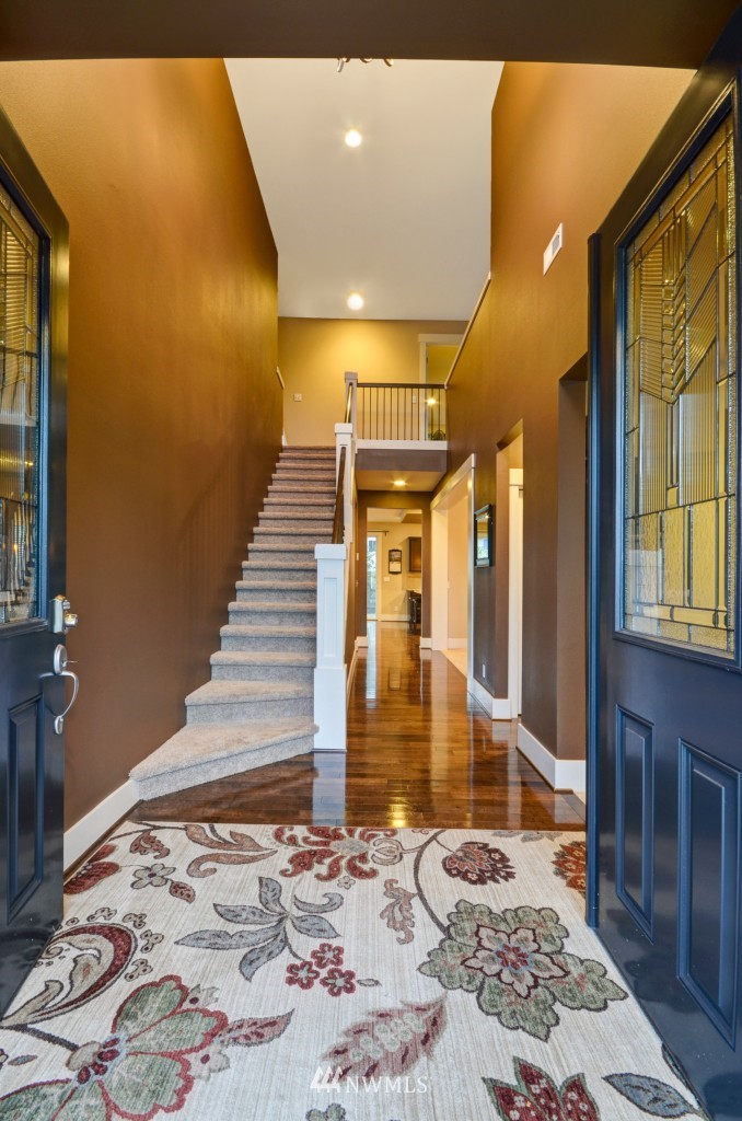 4918 Southeast 2nd Place Renton, WA 98059 - Photo 5 of 21