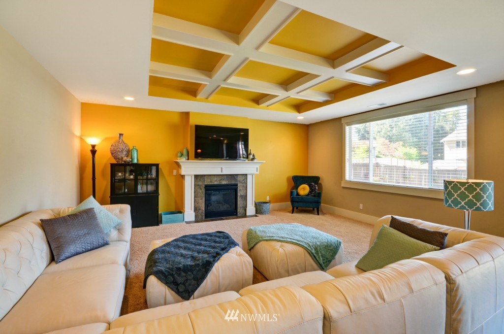 4918 Southeast 2nd Place Renton, WA 98059 - Photo 6 of 21
