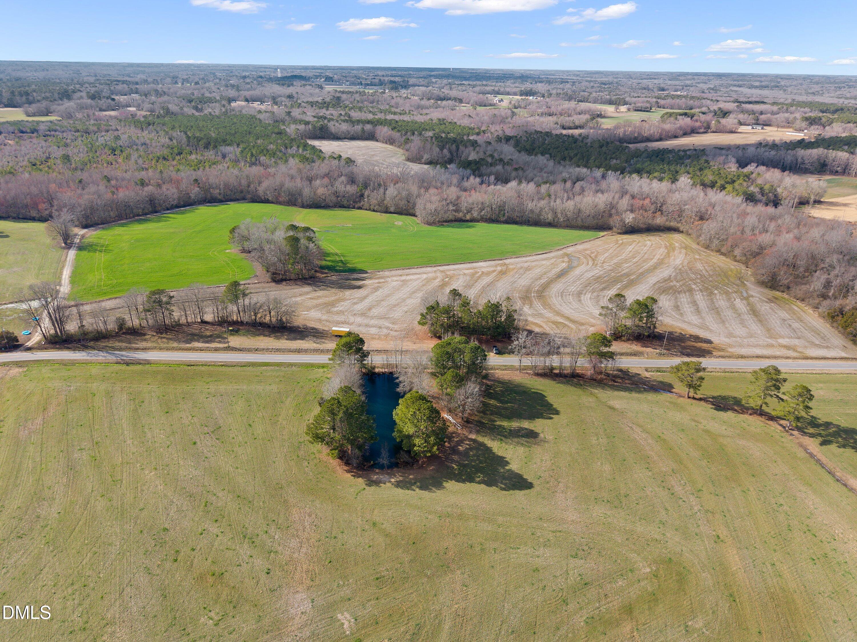 536 White Oak Road Four Oaks, NC 27524 - Photo 7 of 32 01-536 White Oak Rd_ (10)
