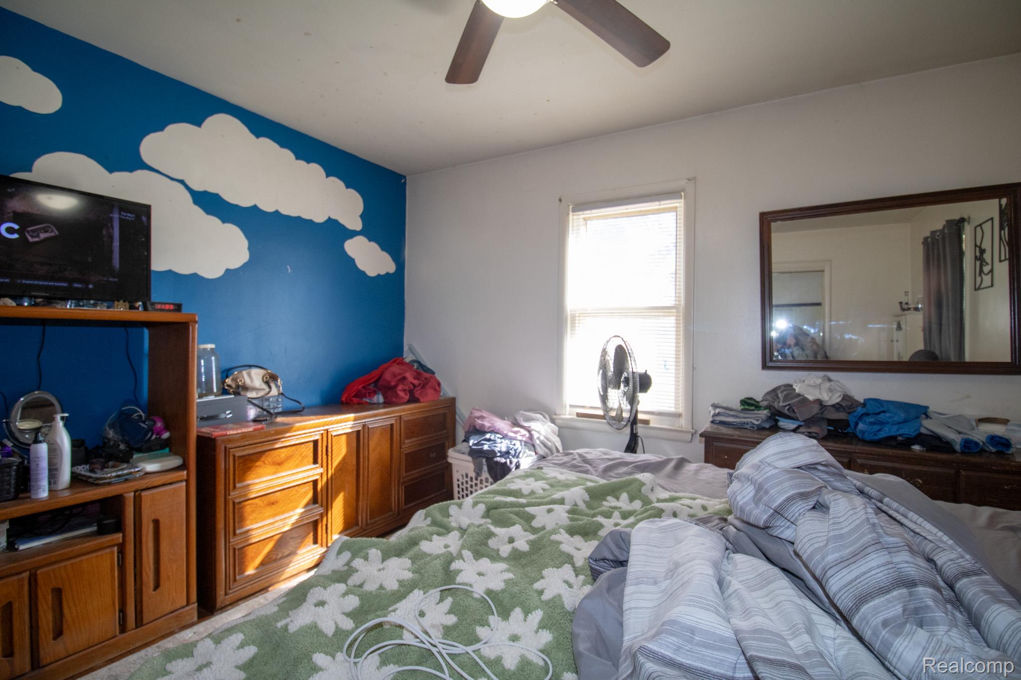 8080 Wayne Road Romulus, MI 48174 - Photo 14 of 28 Bedroom featuring ceiling fan