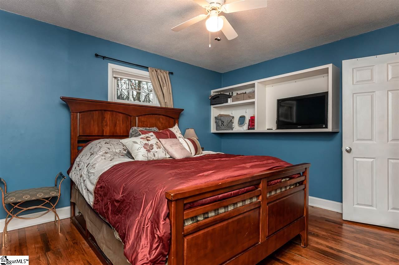 317 Lakecrest Road Anderson, SC 29625 - Photo 15 of 34 Gallery Image 15
