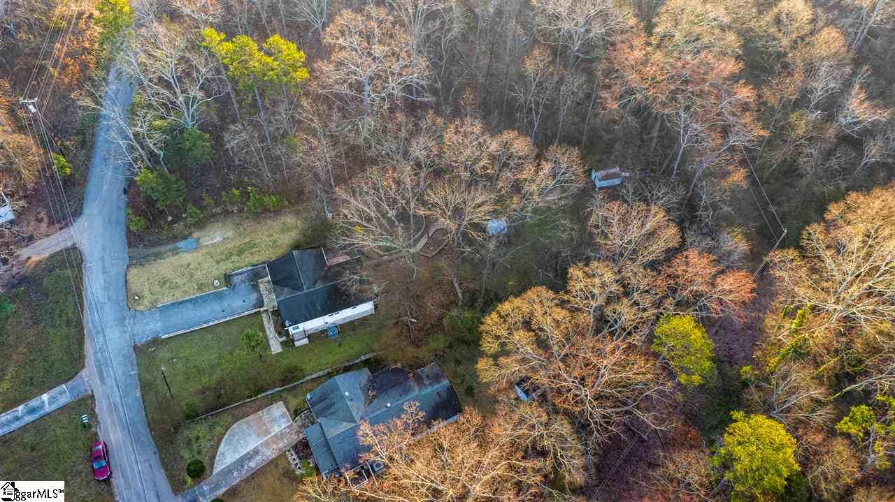 317 Lakecrest Road Anderson, SC 29625 - Photo 28 of 34 Gallery Image 28