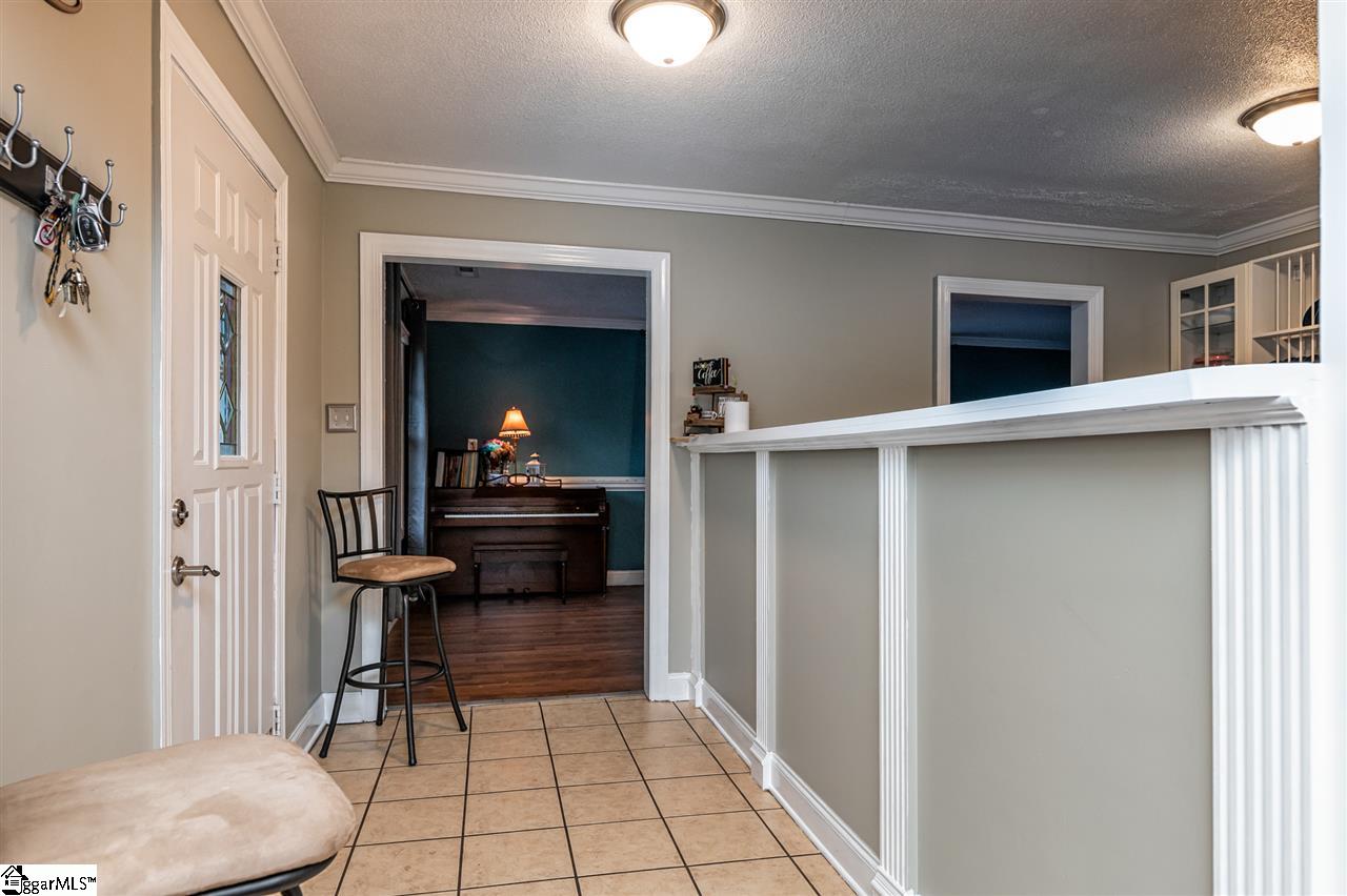 317 Lakecrest Road Anderson, SC 29625 - Photo 10 of 34 Gallery Image 10