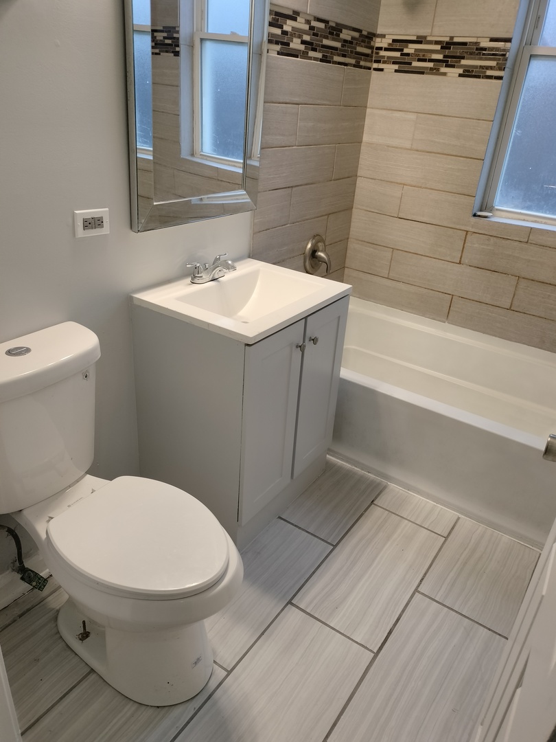 7627 South Carpenter Street, Unit 2 Chicago, IL 60620 - Photo 19 of 20