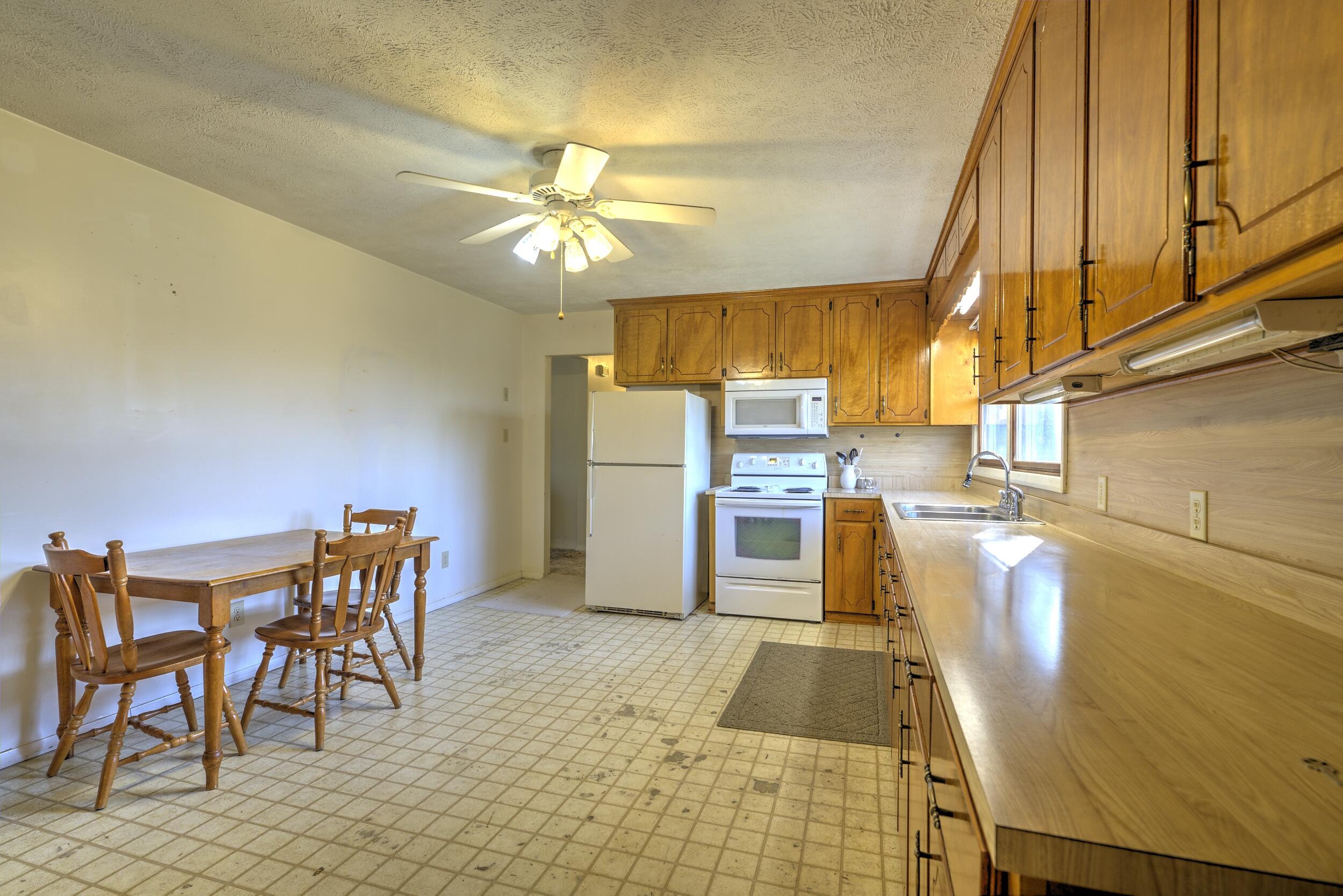144 Hopkins Road Rockingham, NC 28379 - Photo 33 of 44 DSC06986_7_8