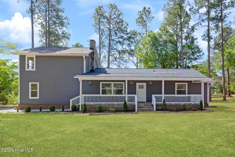 $399,000 | 118 East Devonshire Avenue, West End, NC 27376